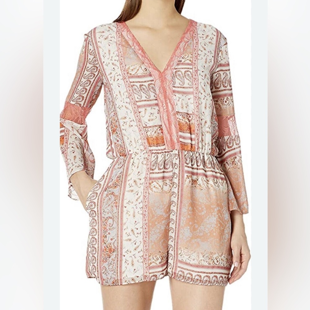 NWT‎ BCBGeneration Paisley Floral Printed Lace Insert Romper Size L